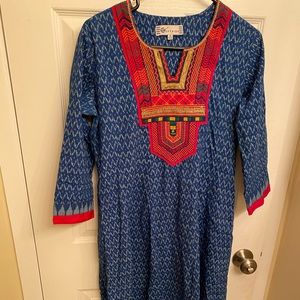 Kameez long top / tunic, size M